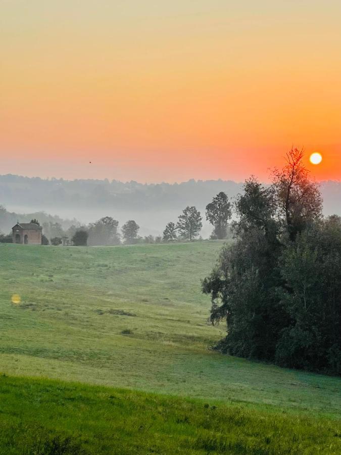 La Valle Incantata Villanova d'Asti Luaran gambar