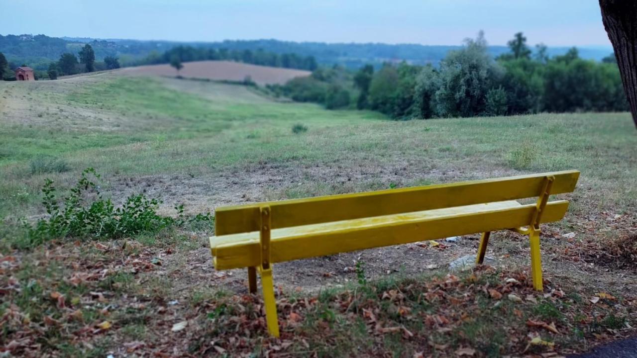 La Valle Incantata Villanova d'Asti Luaran gambar