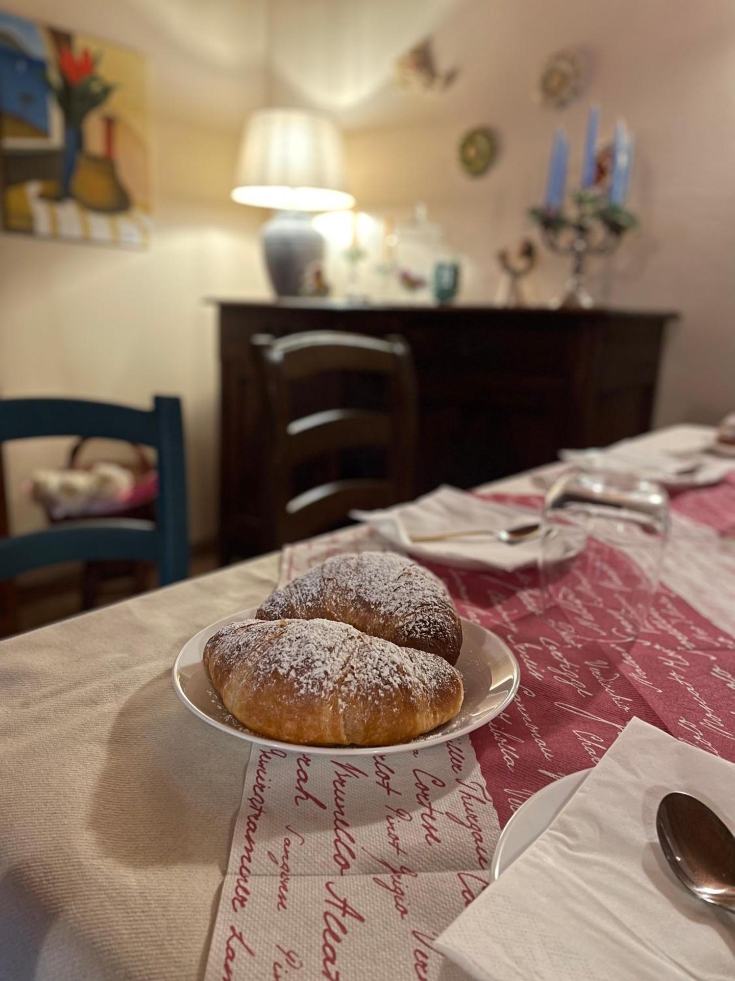 La Valle Incantata Villanova d'Asti Luaran gambar